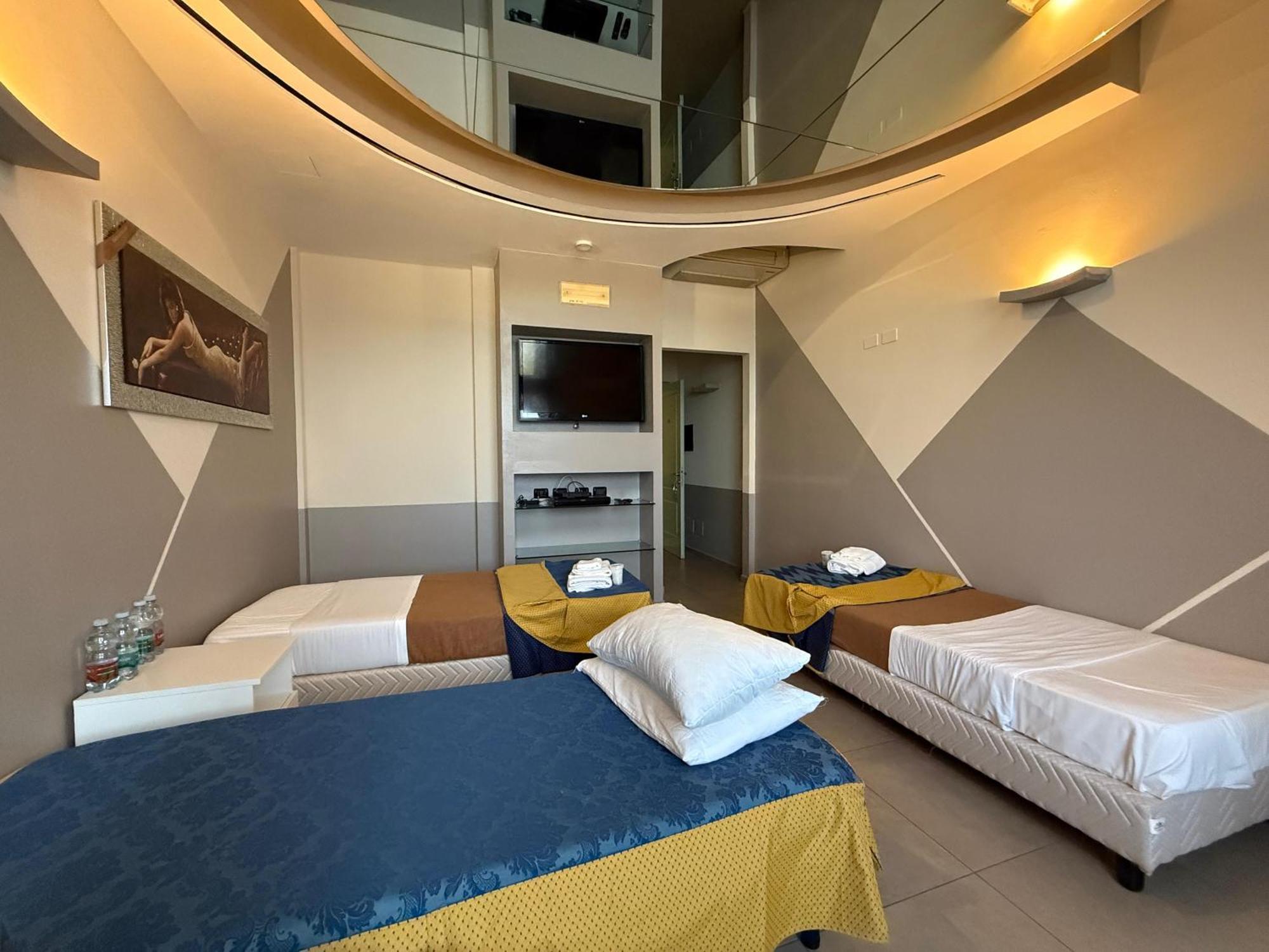 Hotel La Gritta Castel San Giovanni  Esterno foto